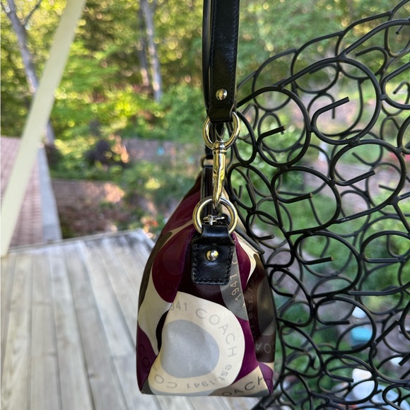 🟣 Coach Circle Dot Print Purse – Purple, Black & Cream 🖤 - Picture 3 of 11